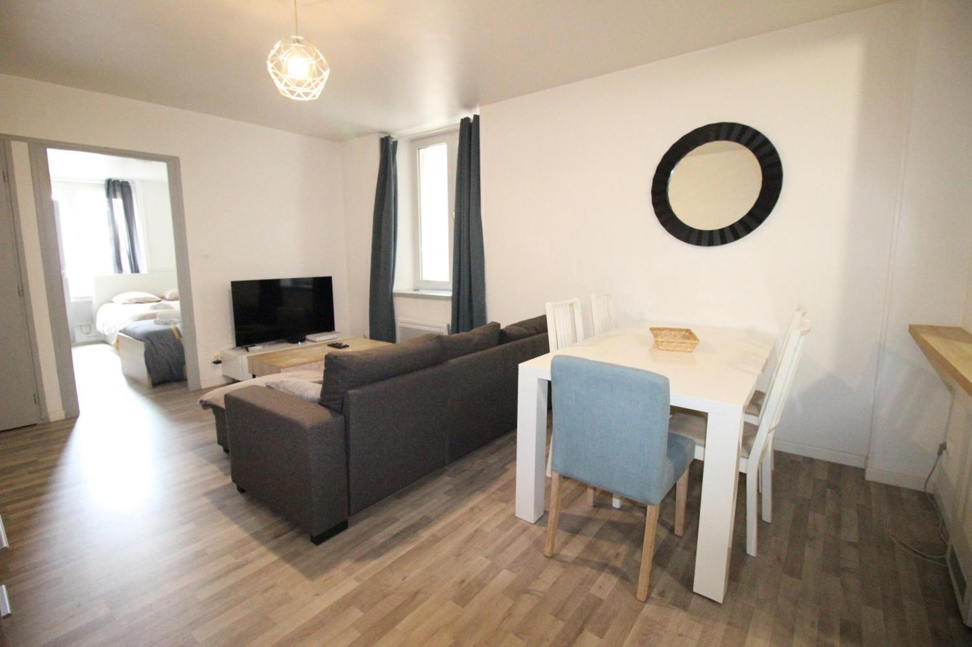 - Centre - 3 Couchages - Proche Gare - 1 - 5 Personnes - Wifi - Gere Par Presta-zen'services Apartment Verdun-sur-Meuse